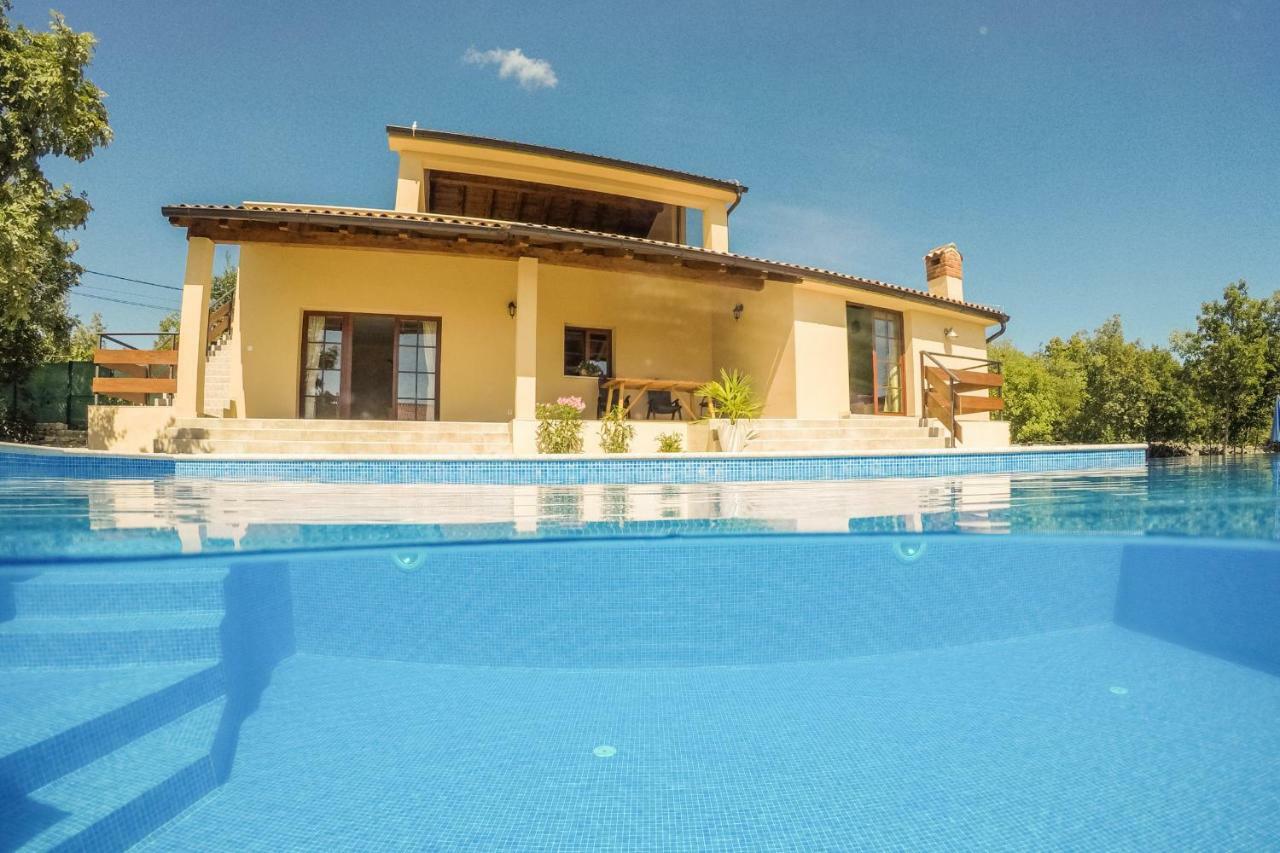Villa Nabucco Kras Esterno foto