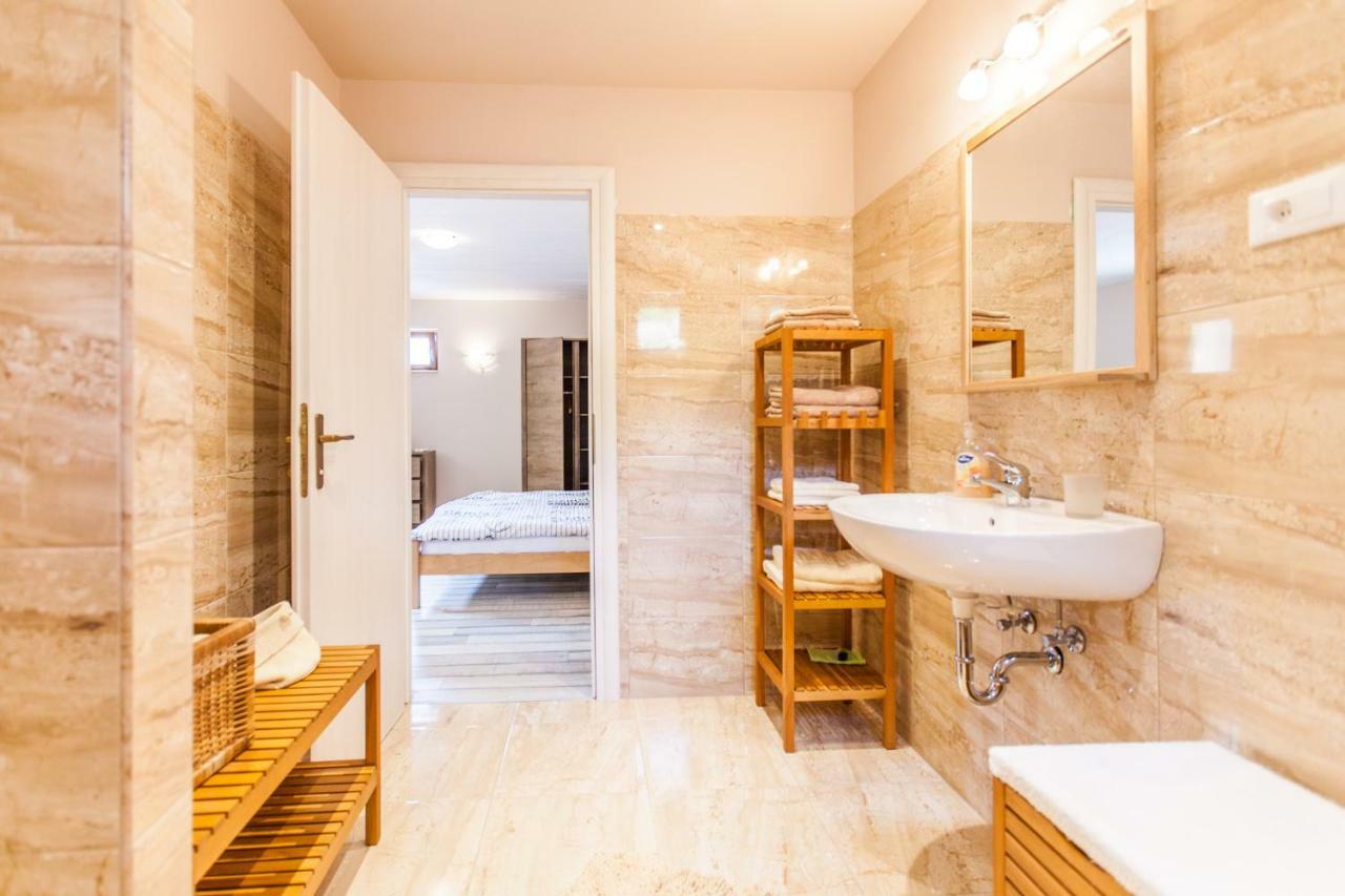 Villa Nabucco Kras Esterno foto