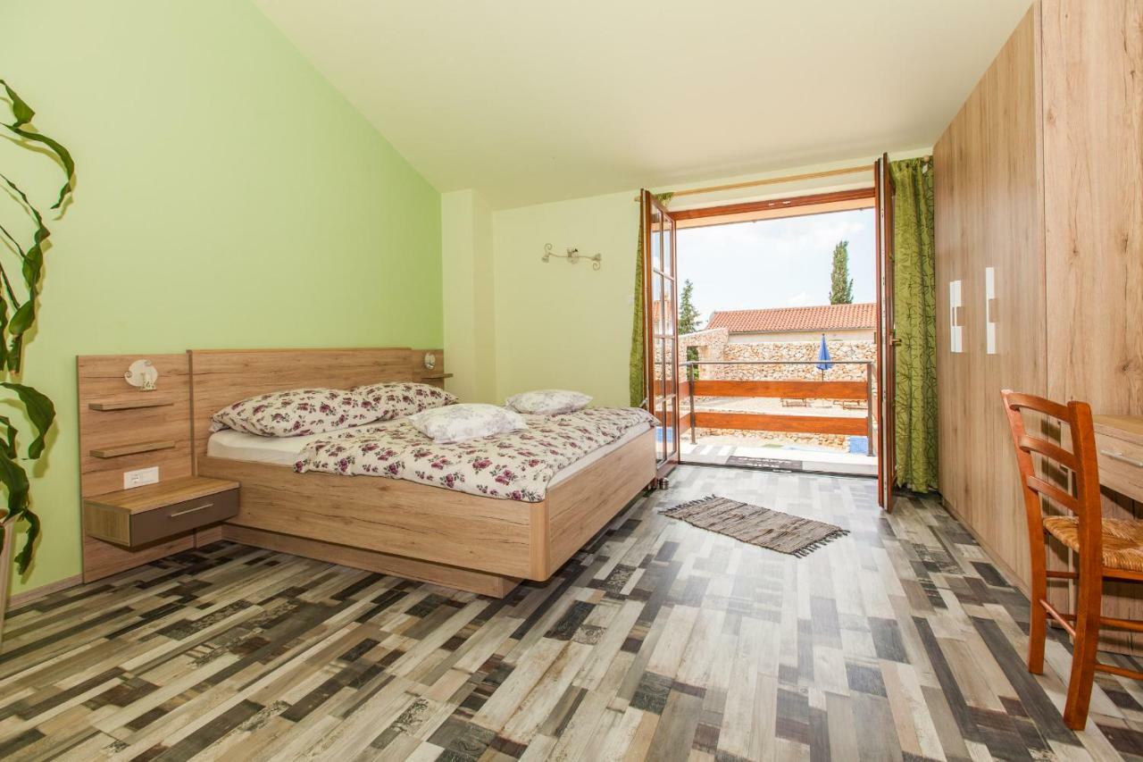 Villa Nabucco Kras Esterno foto