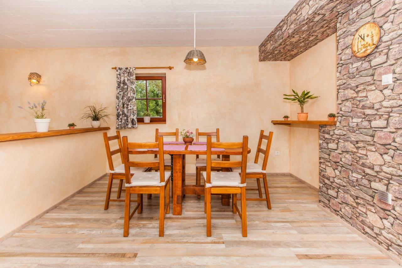 Villa Nabucco Kras Esterno foto